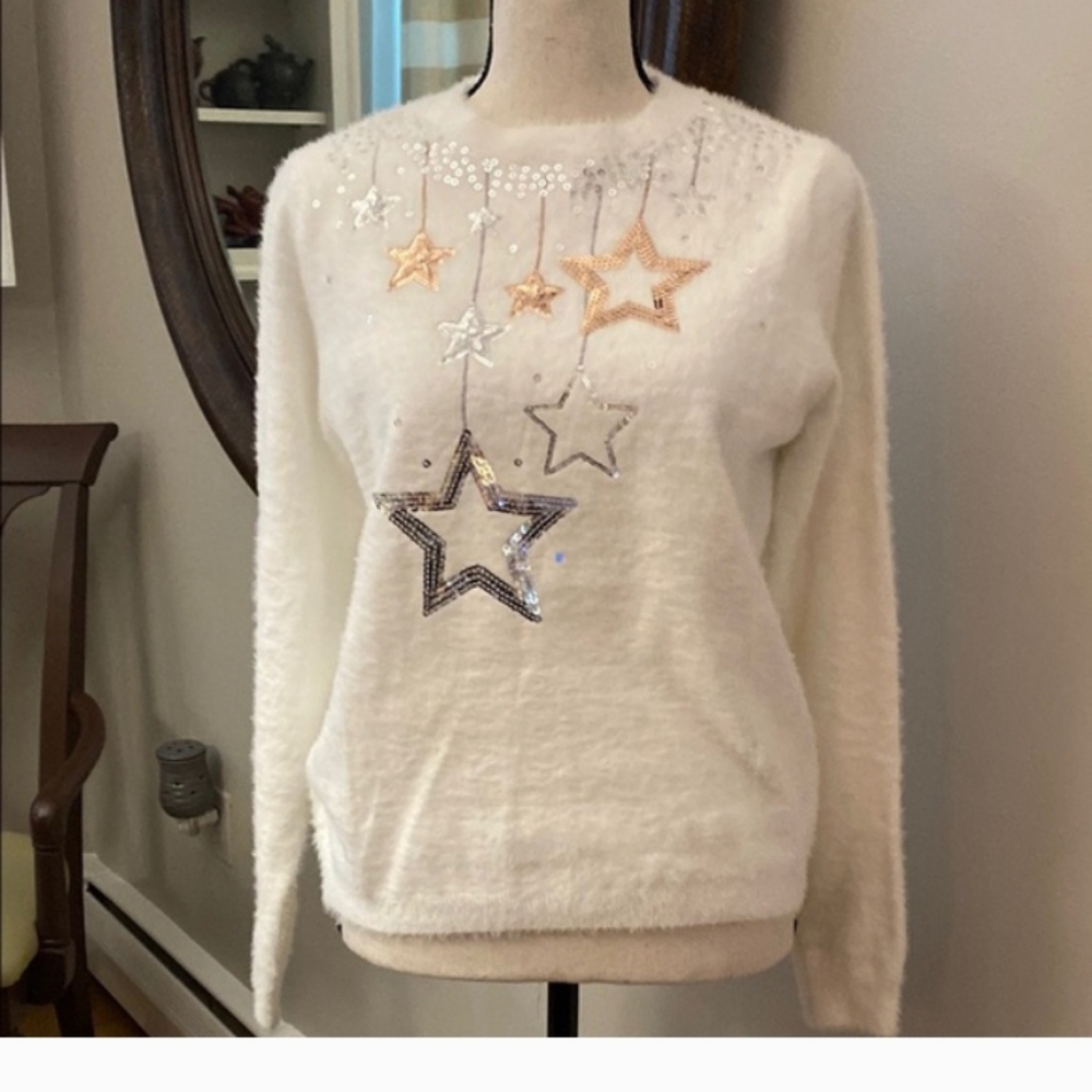 Lipsy London White Sweater w/Star Embellishments Age 13-14 NWT